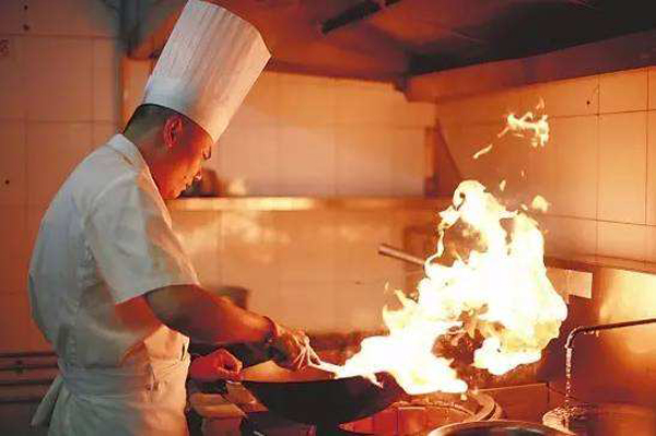 三亿体育|腾讯新闻“新春季”,多维内容为用户“打开眼界”(图2) 三亿体育官网