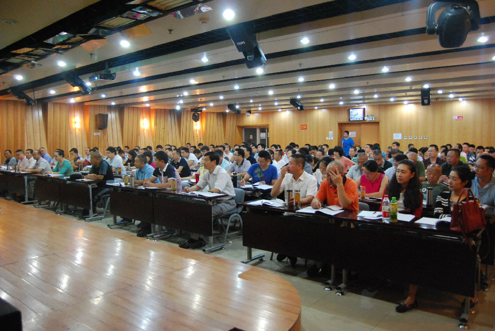 ‘三亿体育’央视网评吴谨言：入戏太深还是艺德不够？