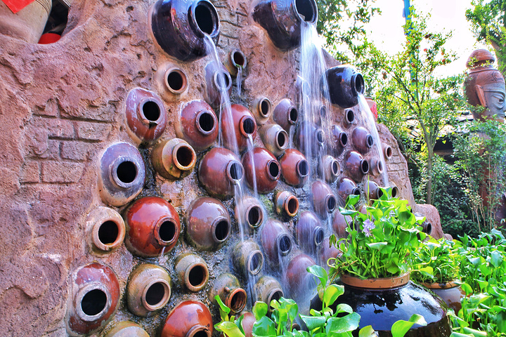 苏青化身治愈系女孩 尽享秋日的悠闲时光|三亿体育官网(图4) 三亿体育